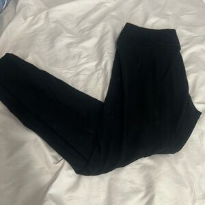 Plain black leggings